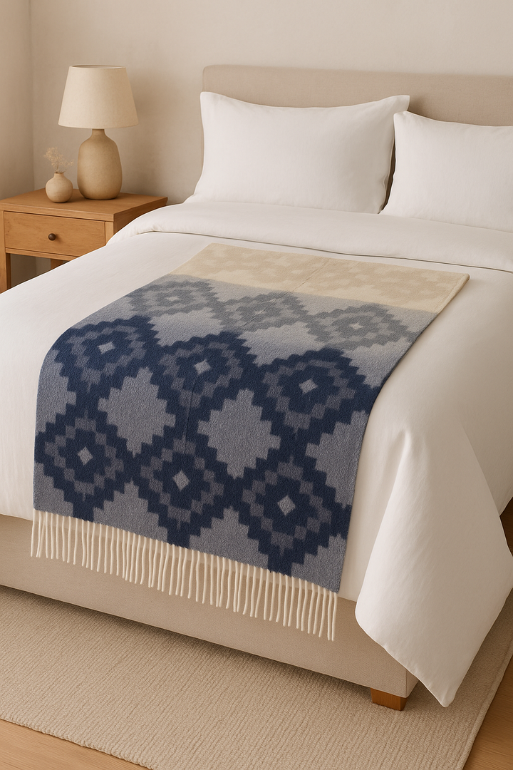 Chacana Ombre Alpaca Blanket